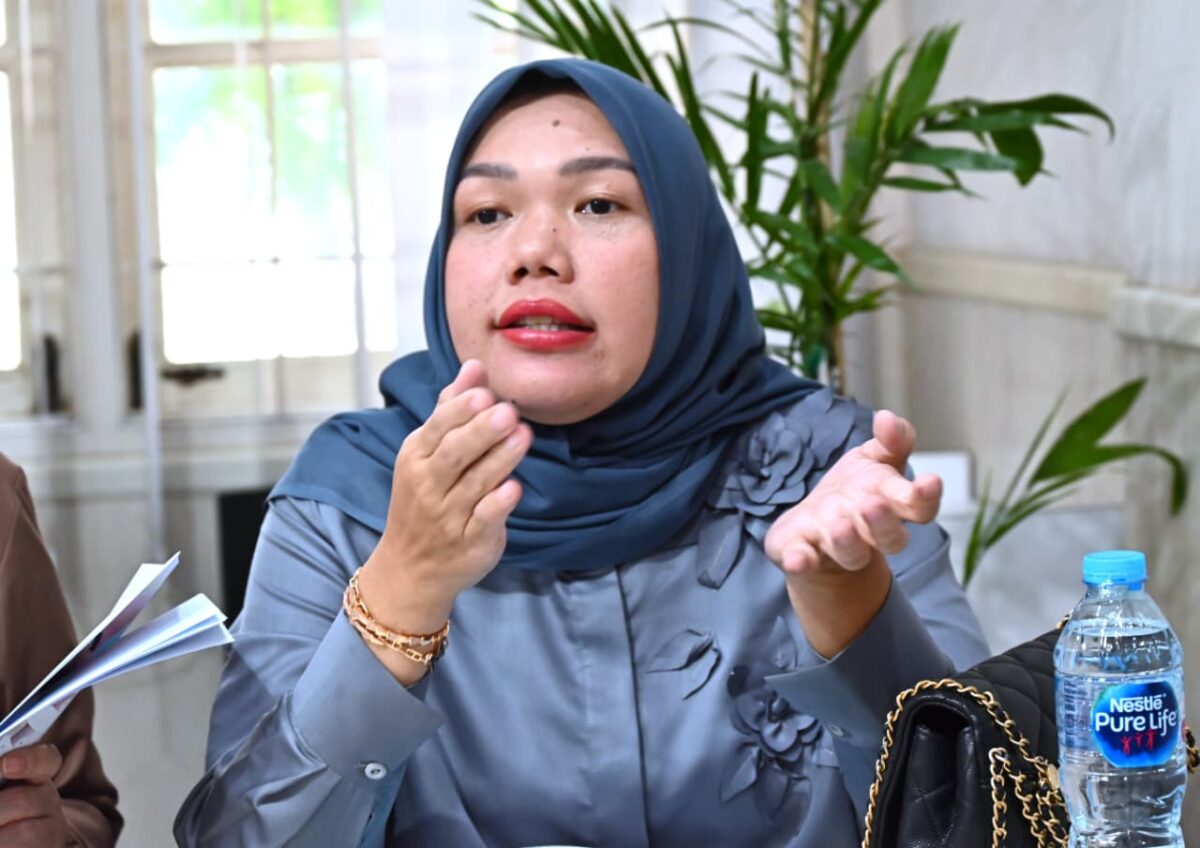Mariana Dorong Penanganan Karhutla Kalsel Dipercepat, Waspadai Dampak Kabut Asap 4 mariana