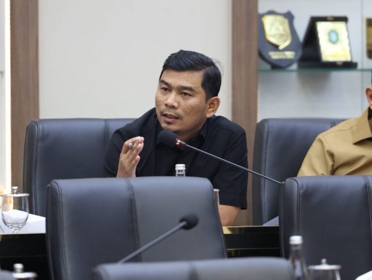 Rocky Candra Dorong Revisi UU KADIN untuk Perkuat Peran Pengusaha Daerah 4 rocky