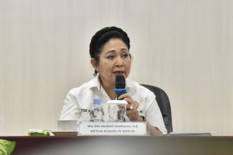 Titiek Soeharto Dorong Keterlibatan Akademisi dalam Penyusunan RUU Pangan 18 titiek 1