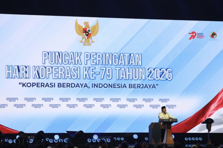Bentuk Koperasi Nelayan, Prabowo: Mereka Melaut Bawa Es, Punya Gudang Pendingin 4 UTAA0718