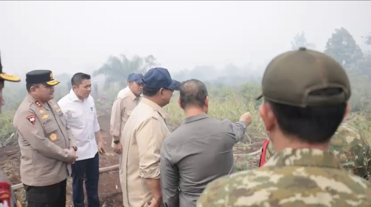 Prabowo Turun Langsung ke Lokasi Karhutla Kubu Raya, Kawal Penanganan Agar Berjalan Cepat 6 Foto1 1