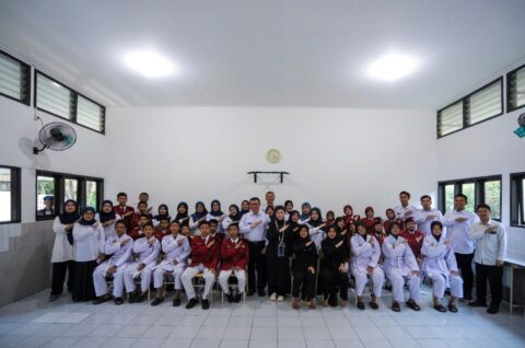 Kunjungi Sekolah Rakyat Menengah Pertama 9 Bandung, Melly Goeslaw Pastikan Sekolah Rakyat Berjalan Baik 18 WhatsApp Image 2026 08 16 at 19.56.06