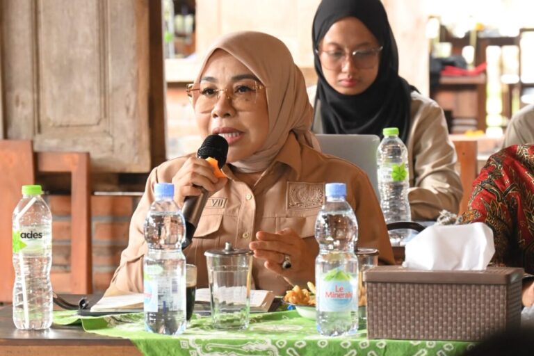 Rahmawati Dorong Dukungan Pemerintah untuk Desa Wisata yang Berhasil Naik Kelas 4 WhatsApp Image 2026 09 12 at 09.40.12