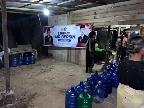 H. Yuliansyah Salurkan Air Bersih Gratis untuk Warga Sungai Kakap Kubu Raya 13 WhatsApp Image 2026 09 21 at 13.07.59