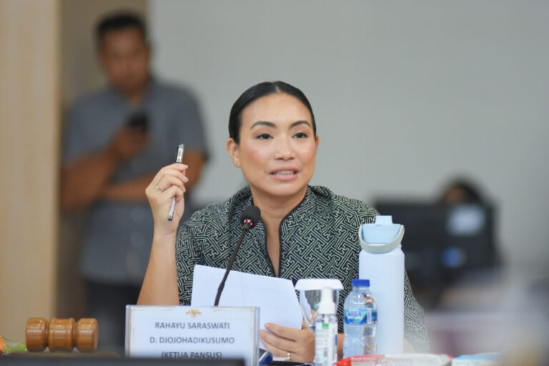 Pansus RUU Desain Industri Serap Masukan Daerah untuk Perkuat Perlindungan Karya dan Inovasi 4 sarah