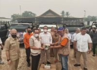 1792297627 dpr ri fraksi gerindra salurkan 2 000 paket bantuan untuk warga terdampak asap dan karhutla di ketapang
