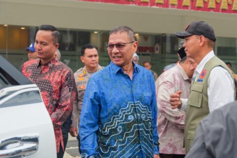 M. Husni Dorong Penguatan Satu Data Indonesia agar Bantuan Sosial dan Pendidikan Tepat Sasaran 6 Anggota Komisi VIII DPR RI M Husni saat meninjau Badan Penanggulangan Bencana Daerah BPBD Provins20261015202136