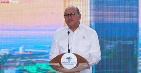 Indonesia Siap Jadi Rantai Pasok Global Baterai Kendaraan Listrik 20 rosan kontribusi investasi hilirisasi tembus 35 serap 14 juta tenaga kerja 329341